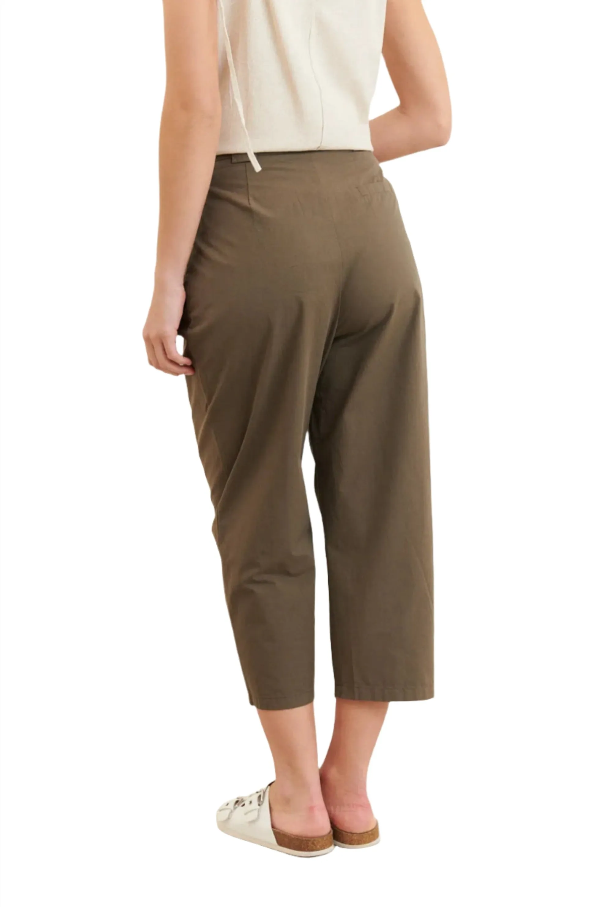 Clever Alice Cropped Pant in Olive Green