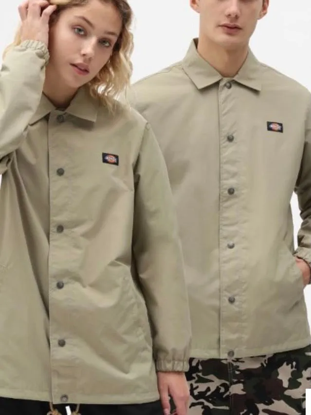 Dickies Oakport Coach Jacket in KHAKI