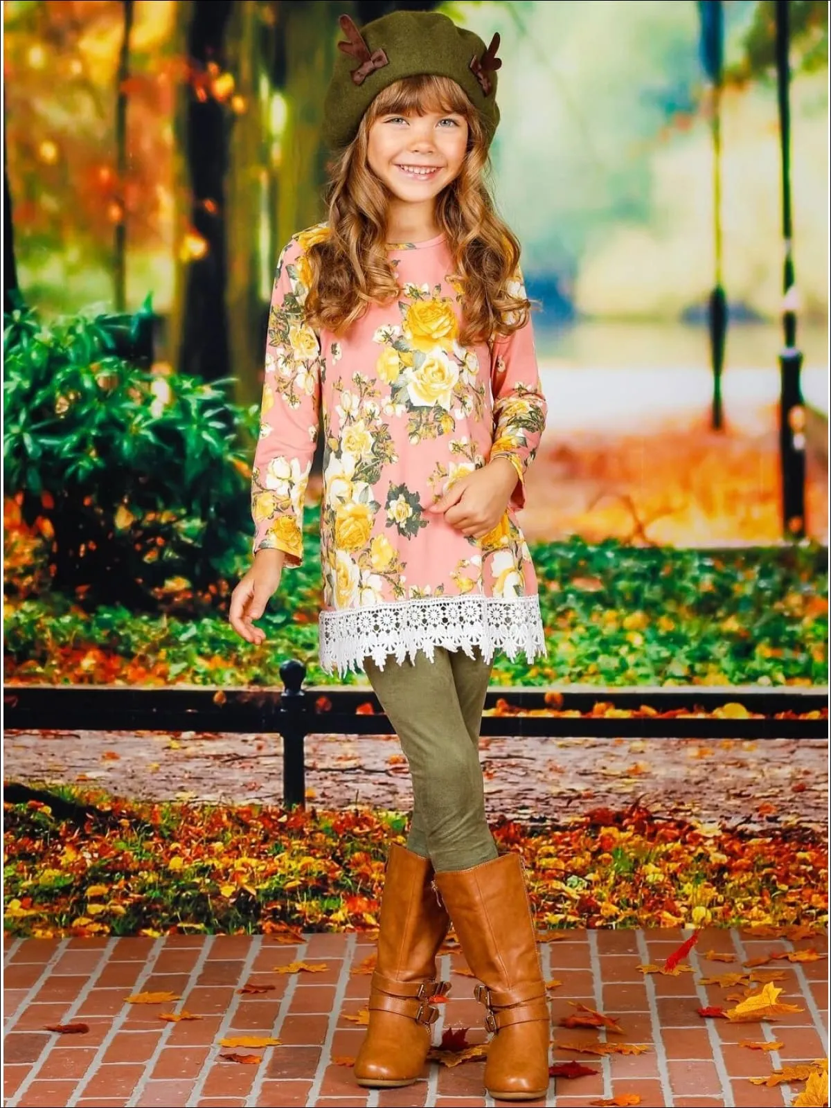 Girls Long Sleeve Crochet Hem Tunic And Legging Set