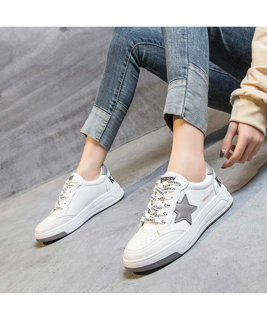 White grey star letter print shoe sneaker