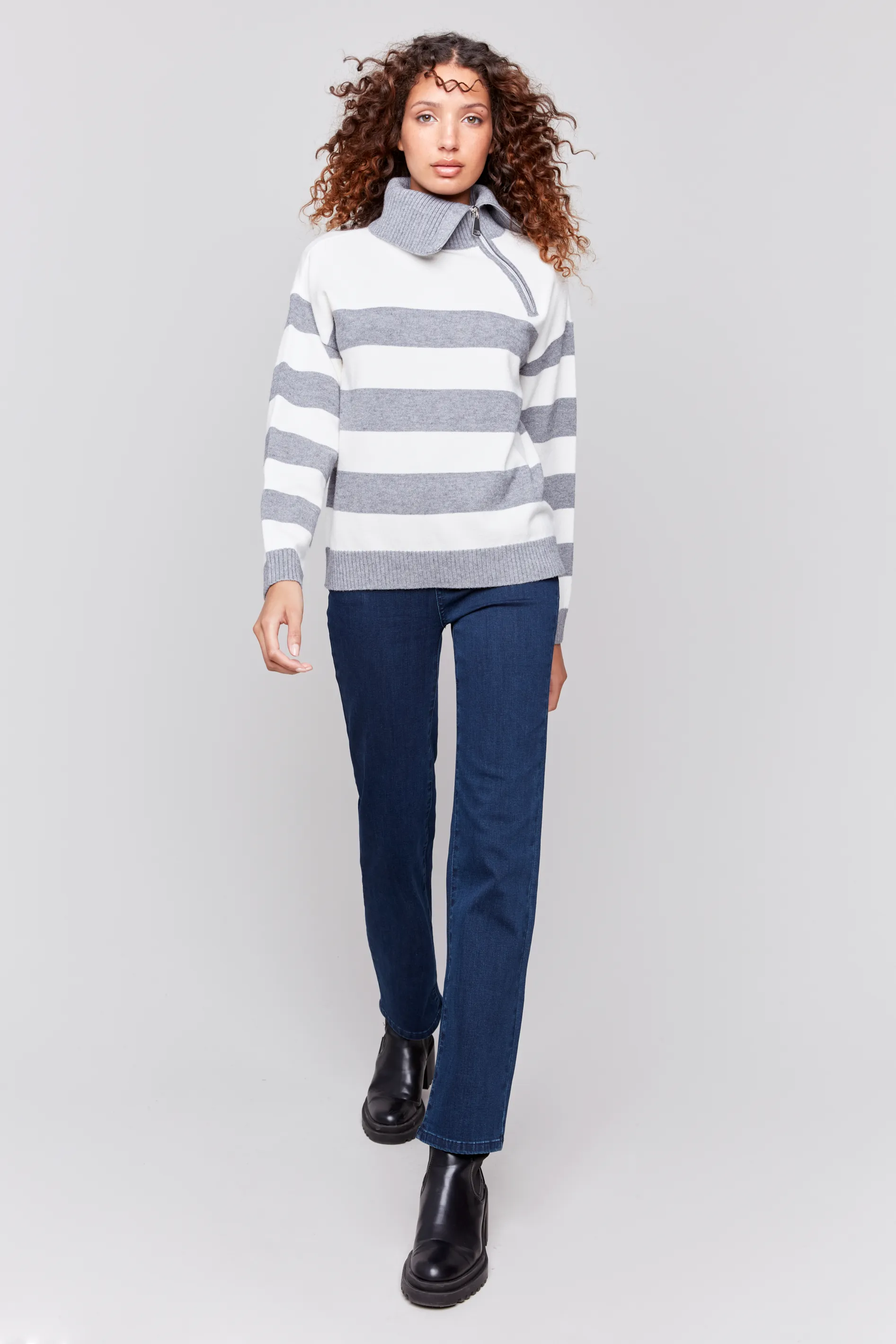 Yarn-Dye Stripe Zipped Turtle Neck Sweater